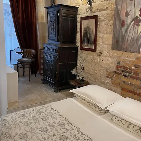 Aparthotel Marais Romantique Centre 4