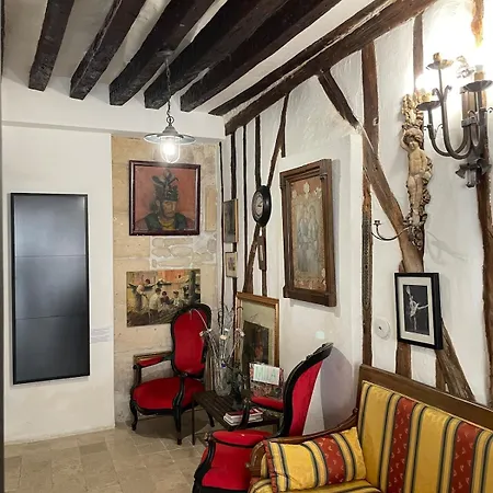 Marais Romantique Centre 4 Aparthotel 4*