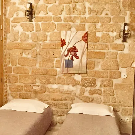 Aparthotel Marais Romantique Centre 4